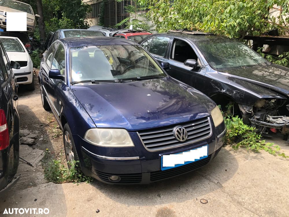 Dezmembrez VW Volkswagen Passat B5.5 sedan albastru 1.9 TDI AVF 2003 - 2