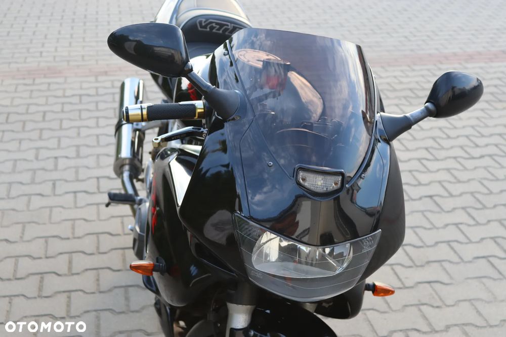 Honda VTR - 21