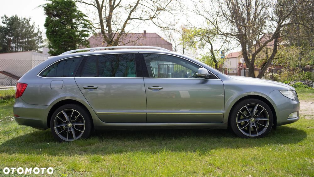 Skoda Superb 3.6 FSI 4x4 Ambition DSG - 4