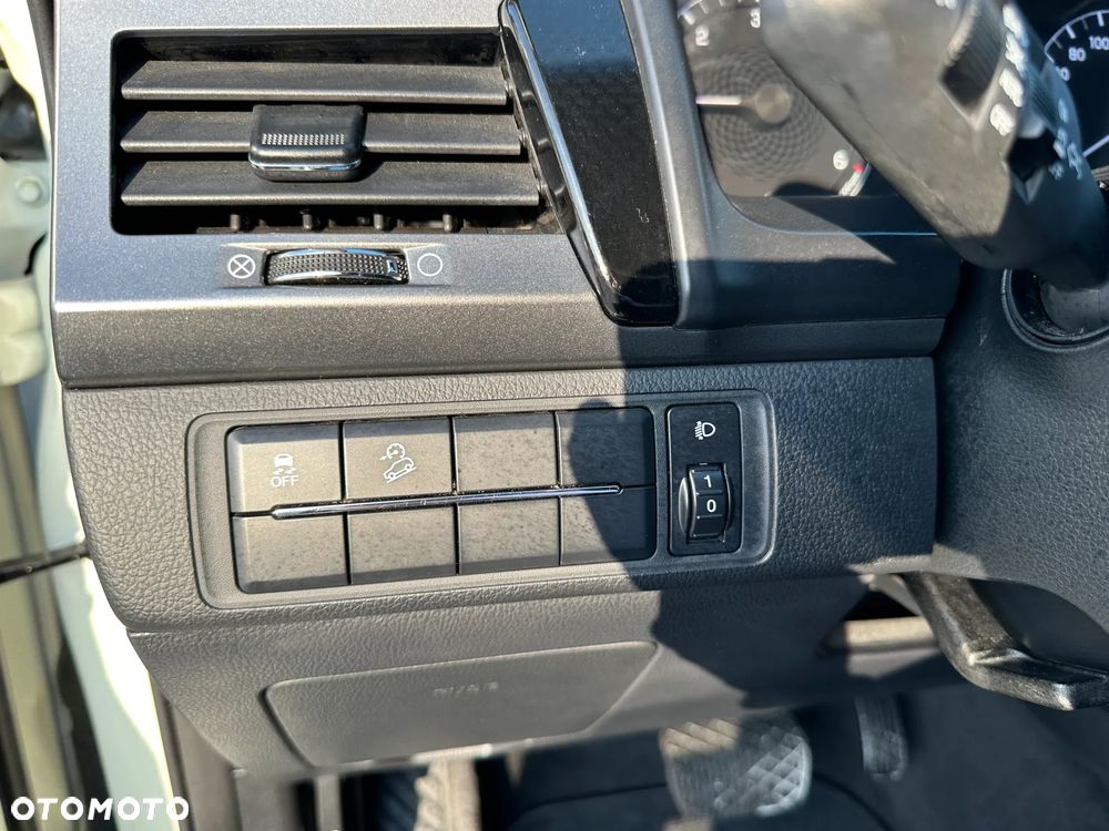 SsangYong/KGM Musso 4WD Autm Crystal - 29