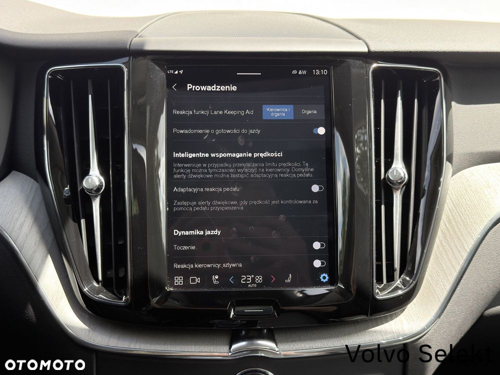 Volvo XC 60 - 31