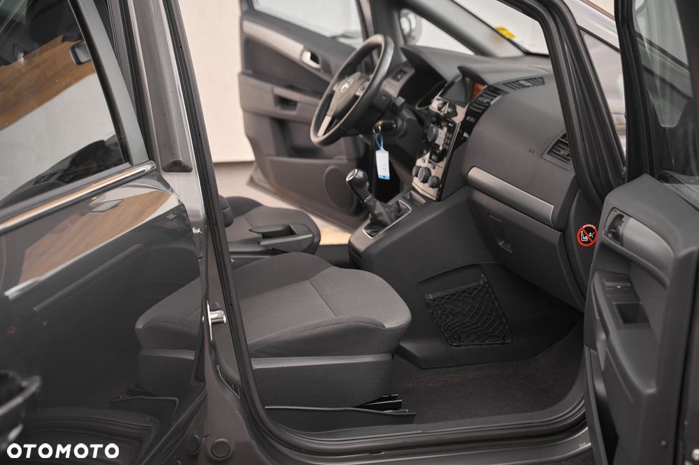 Opel Zafira 1.6 - 23