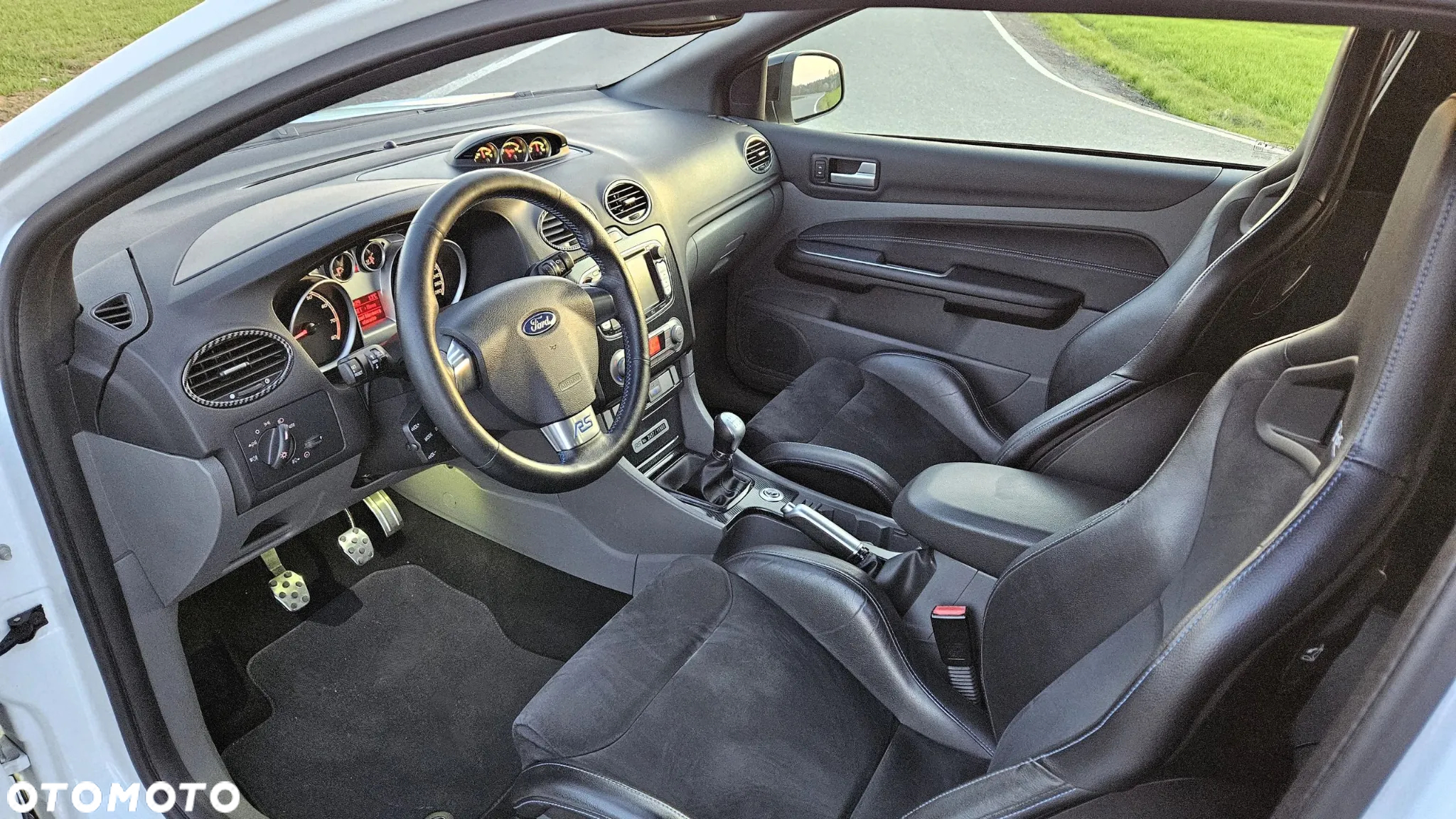 Ford Focus 2.5 RS - 12