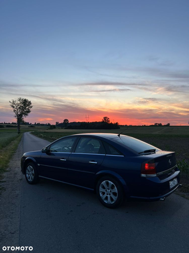 Opel Vectra 2.2 Cosmo - 2