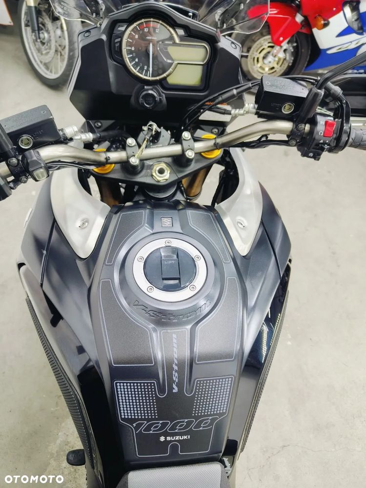 Suzuki DL - 14