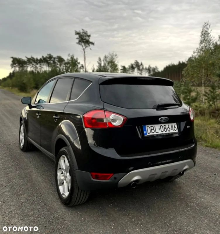 Ford Kuga 2.0 TDCi Titanium - 3