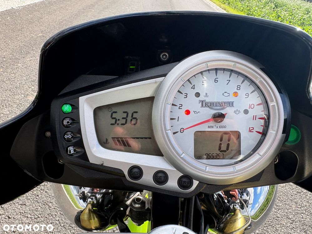 Triumph Speed Triple - 34