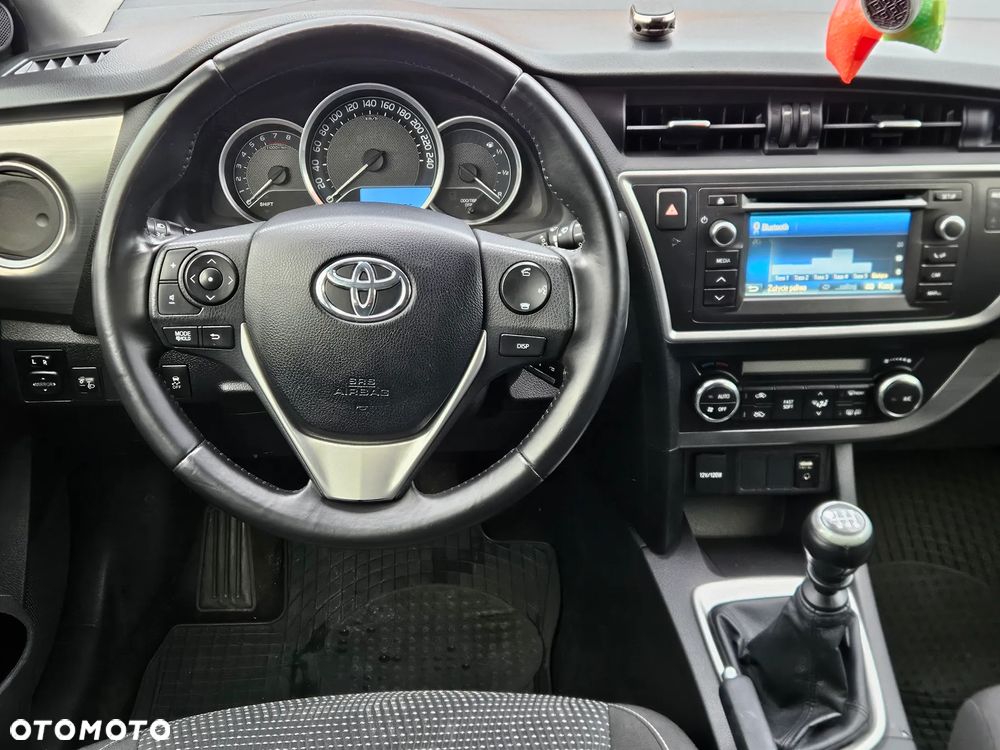 Toyota Auris 1.33 VVT-i Comfort - 6