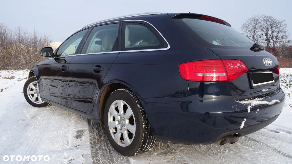 Audi A4 Avant 2.0 TDI - 7