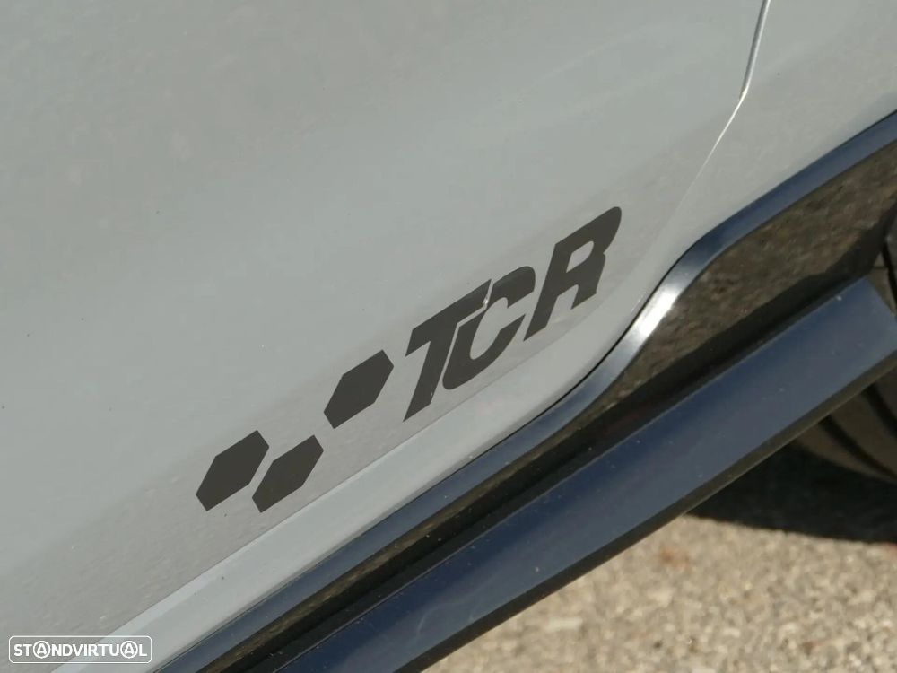 VW Golf 2.0 TSI GTi TCR DSG - 14