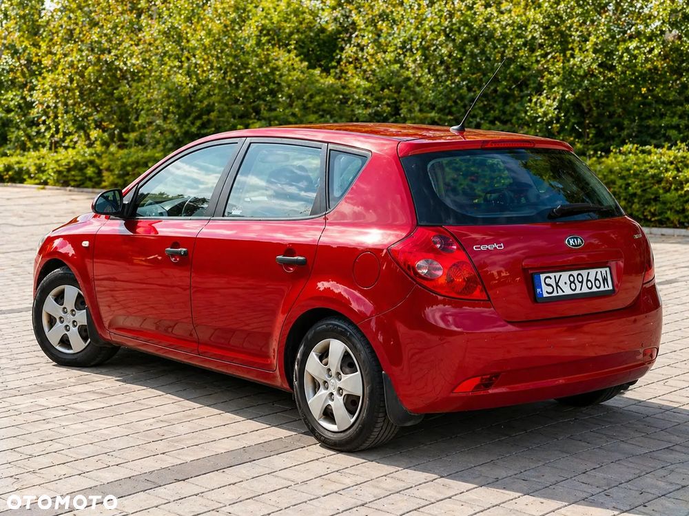 Kia Ceed 1.4 Comfort - 2