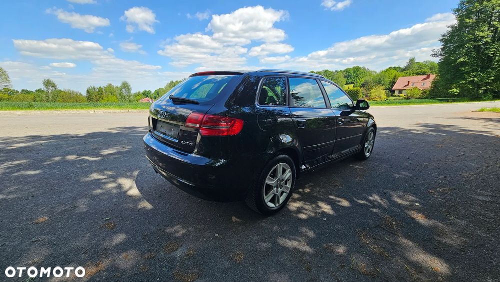 Audi A3 Sportback 2.0 TDI DPF Ambiente - 36