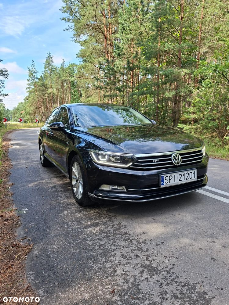 Volkswagen Passat - 2