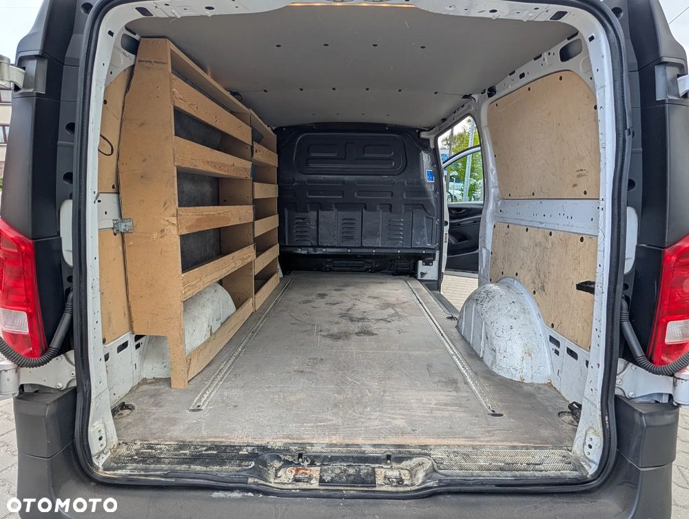Mercedes-Benz Vito 110CDI long! 3-miejsca! klima! kamera! - 24