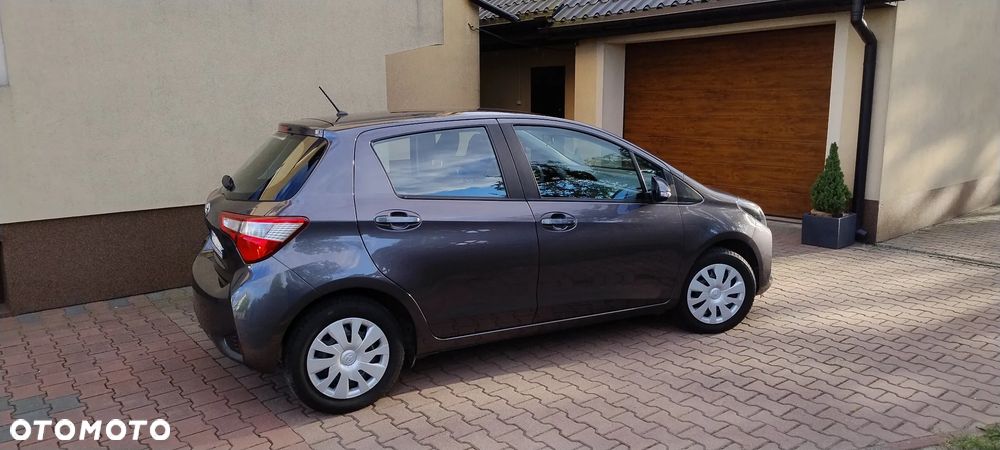 Toyota Yaris 1.0 Active EU6 - 26