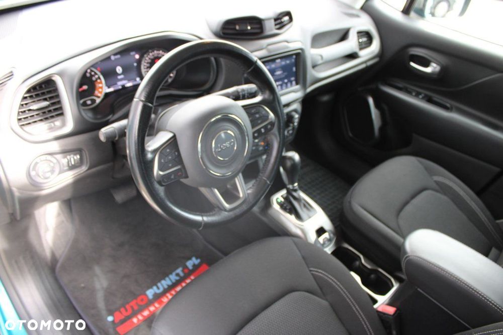 Jeep Renegade - 10