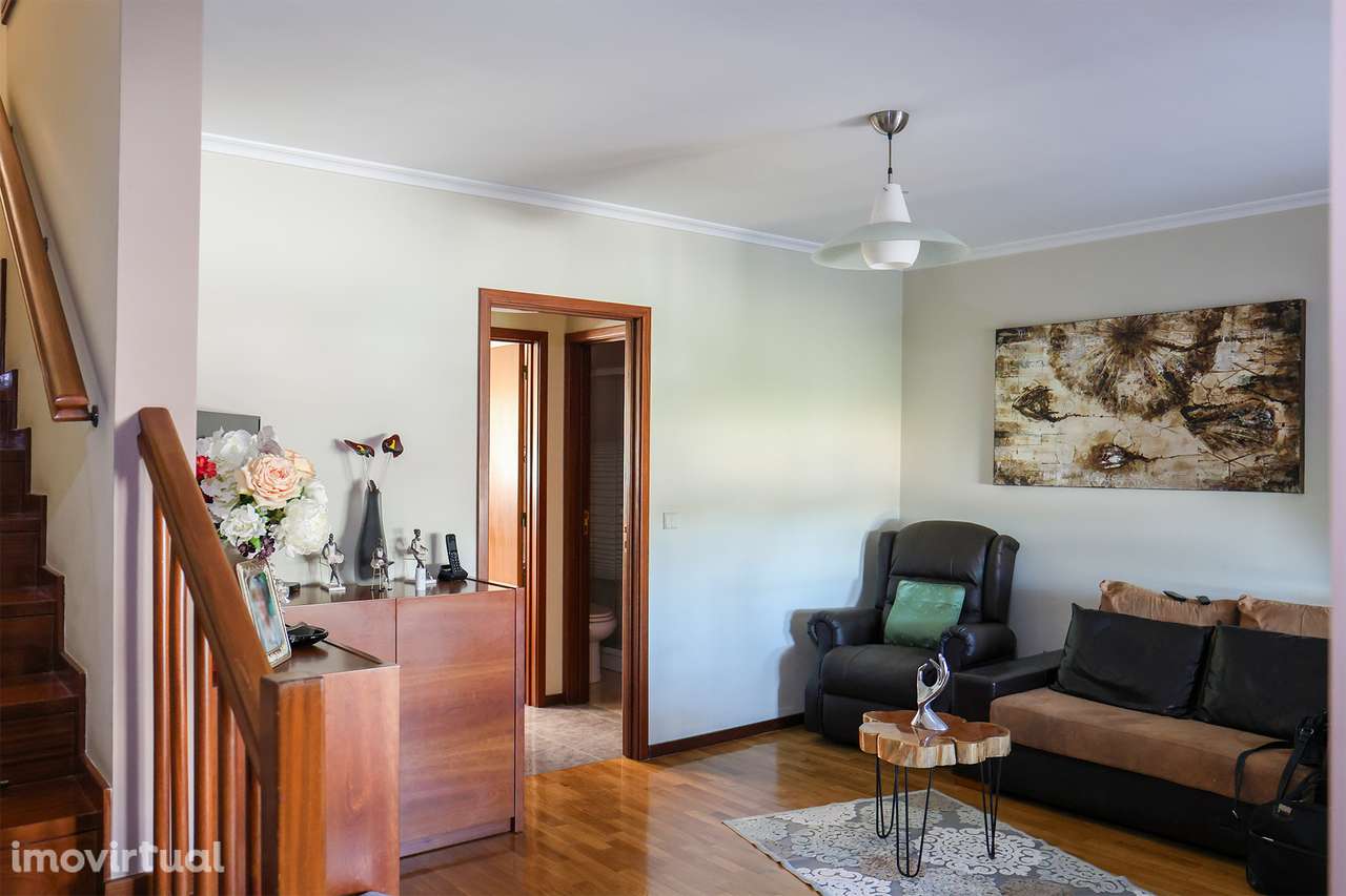 Moradia T3 em Guifões - Conforto, Espaço e Localização - Grande imagem: 2/28