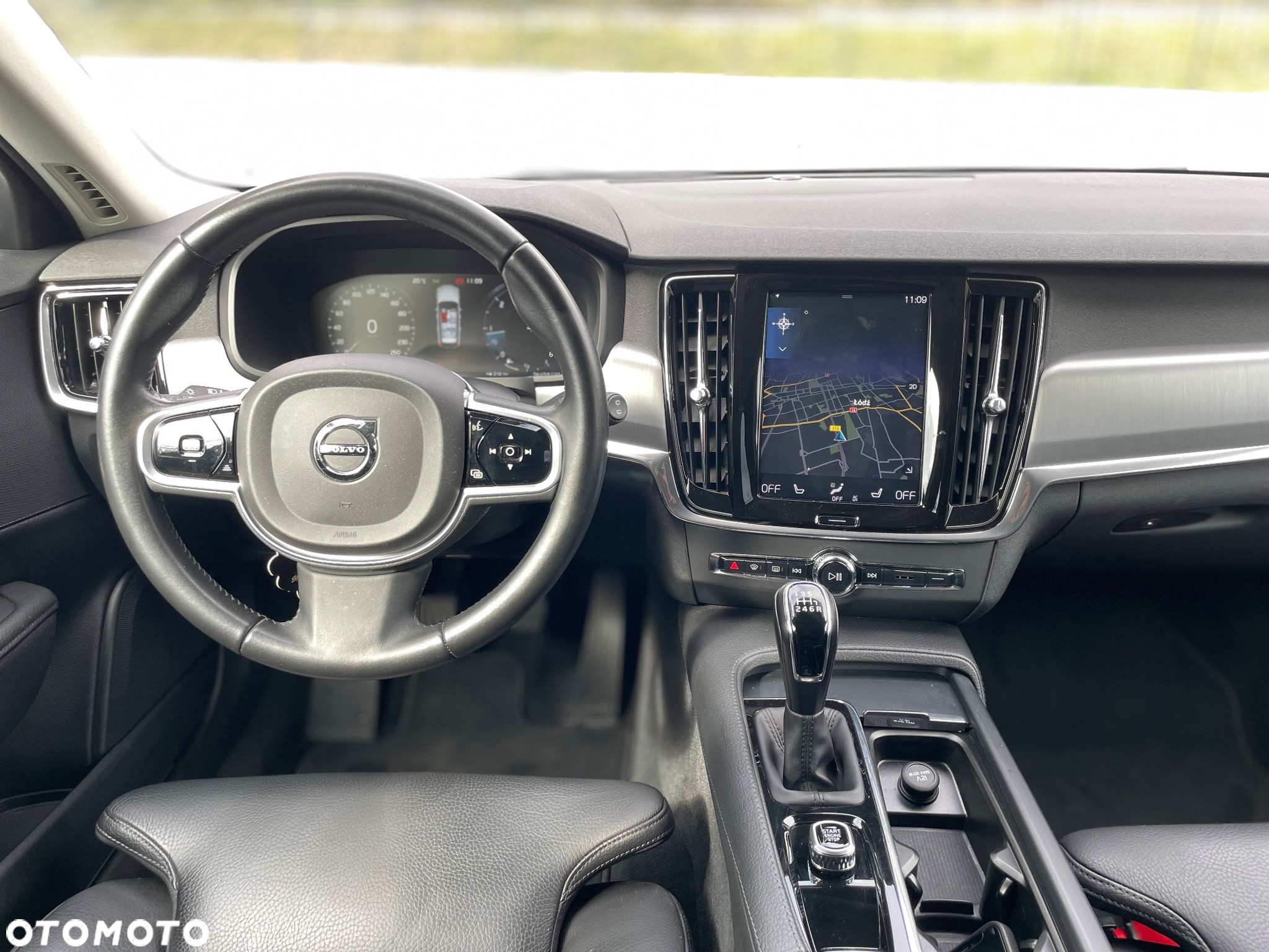 Volvo V90 - 26