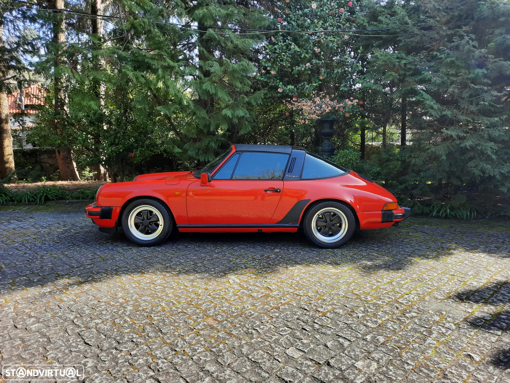Porsche 911 Série G Carrera Targa 3.2 - 8