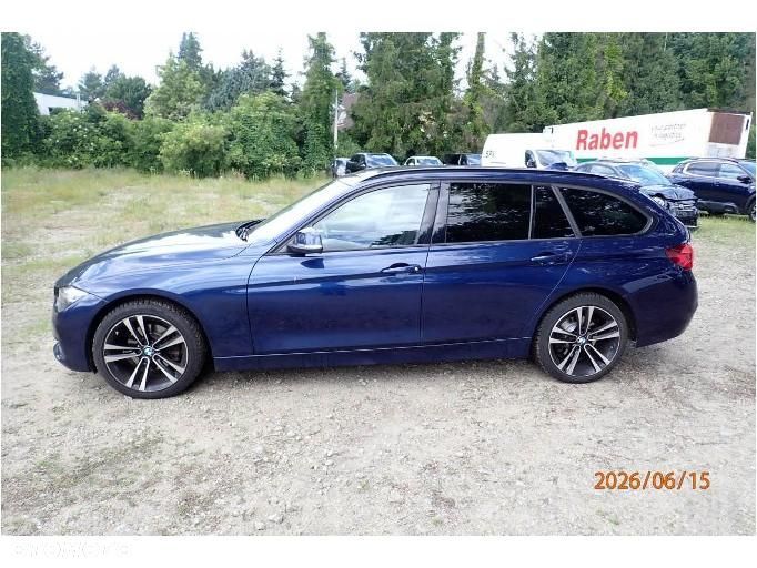 BMW Seria 3 320d xDrive Sport Line - 34