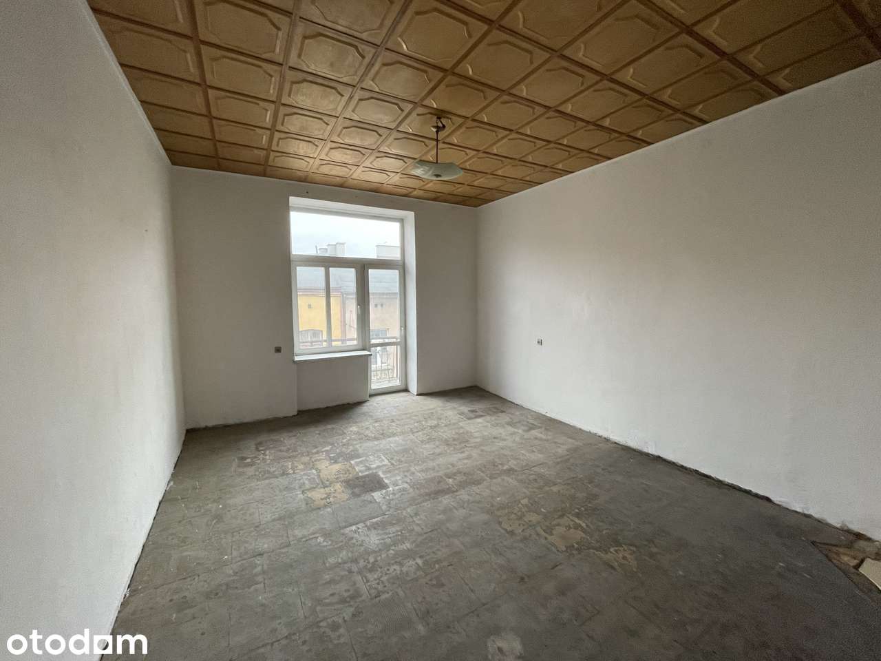 Tanie mieszkanie w kamienicy w centrum Częstochowy 70 m2, 2 piętro