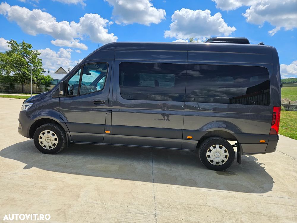 Mercedes-Benz Sprinter - 16