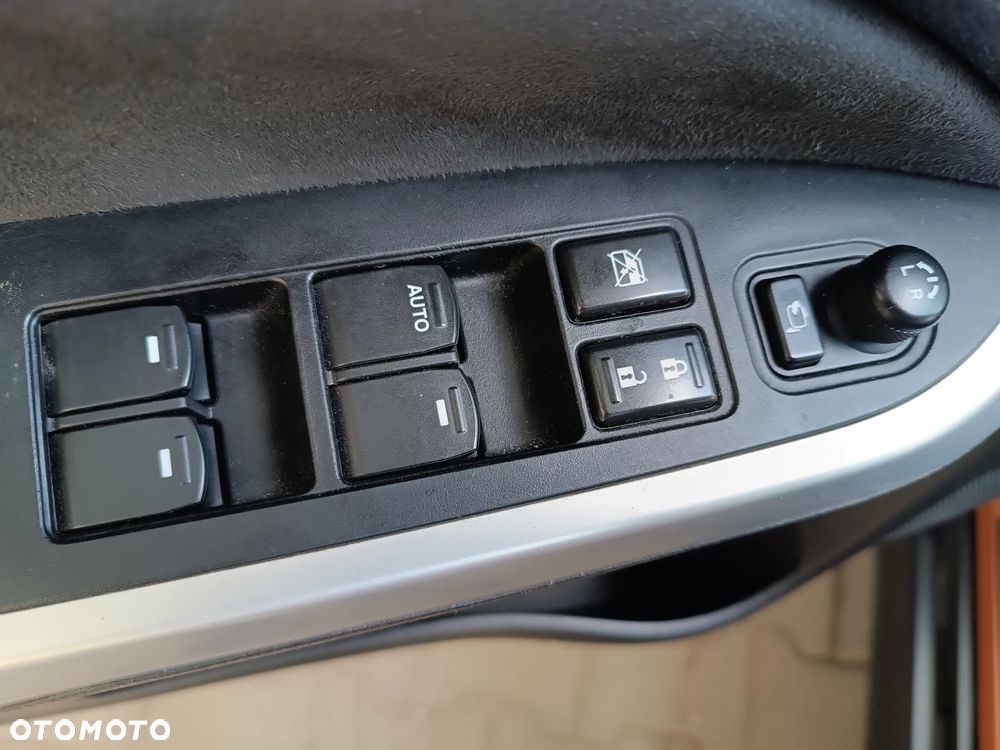 Suzuki Vitara - 18