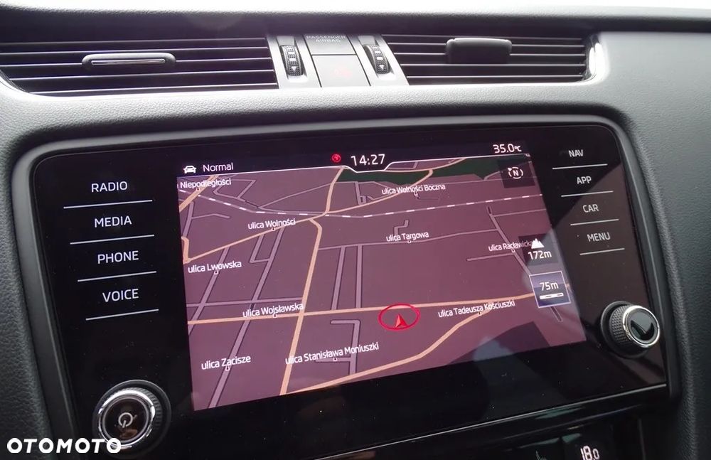 Skoda Octavia 1.8 TSI Style DSG - 38