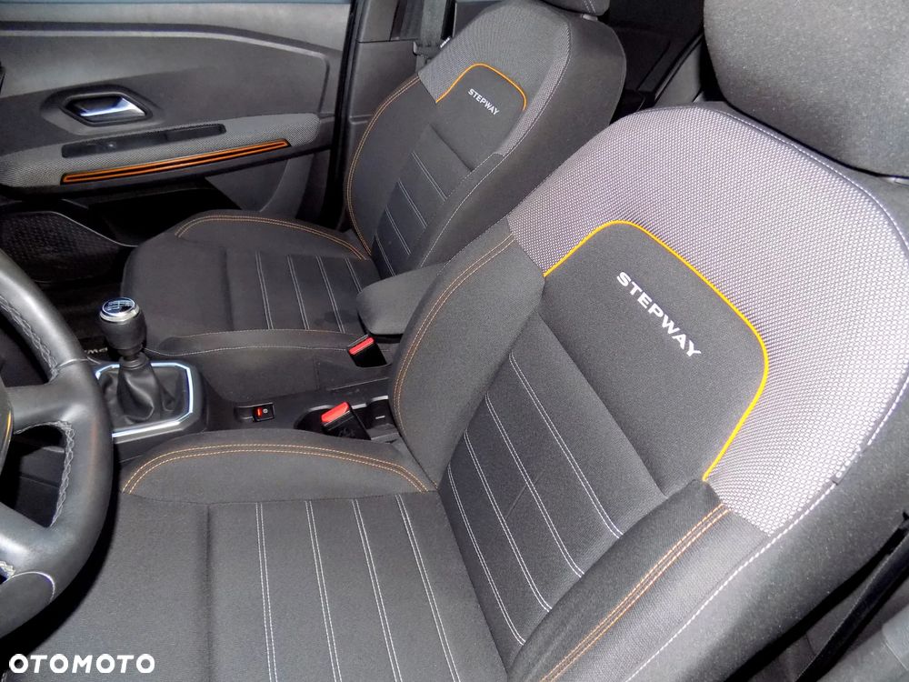 Dacia Sandero Stepway - 13