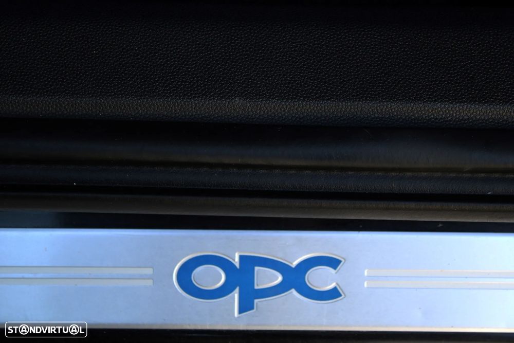 Opel Corsa 1.6 Turbo OPC - 41