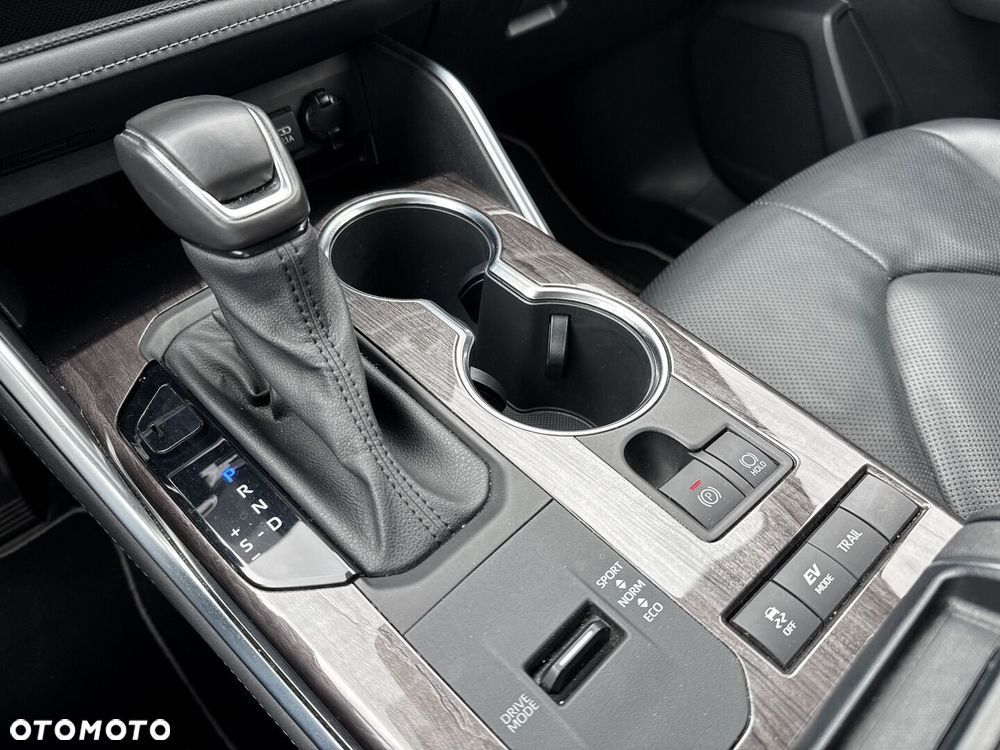 Toyota Highlander - 26