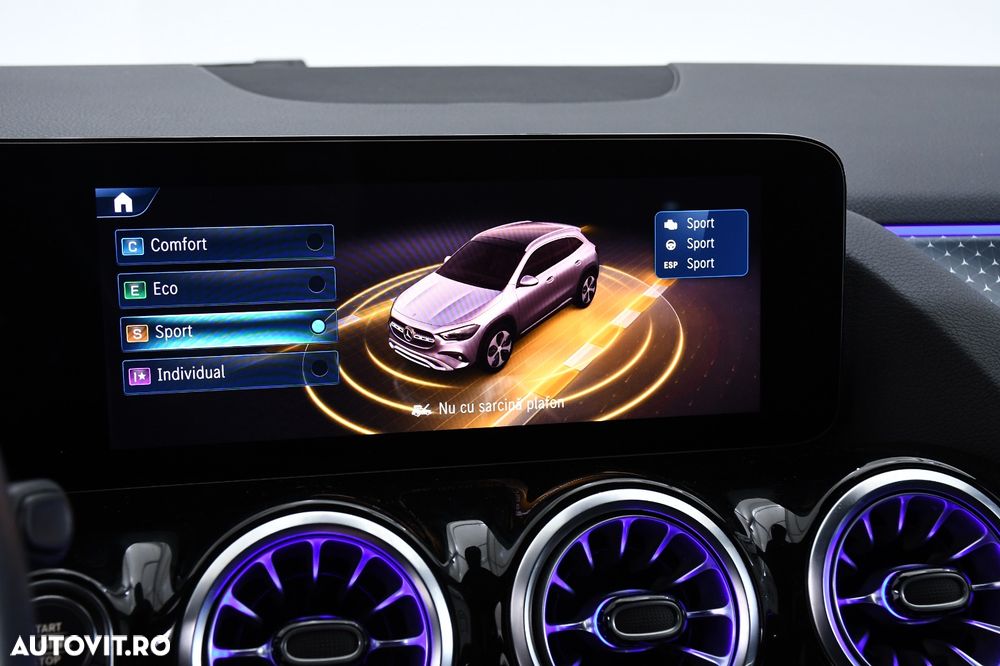 Mercedes-Benz GLA - 18