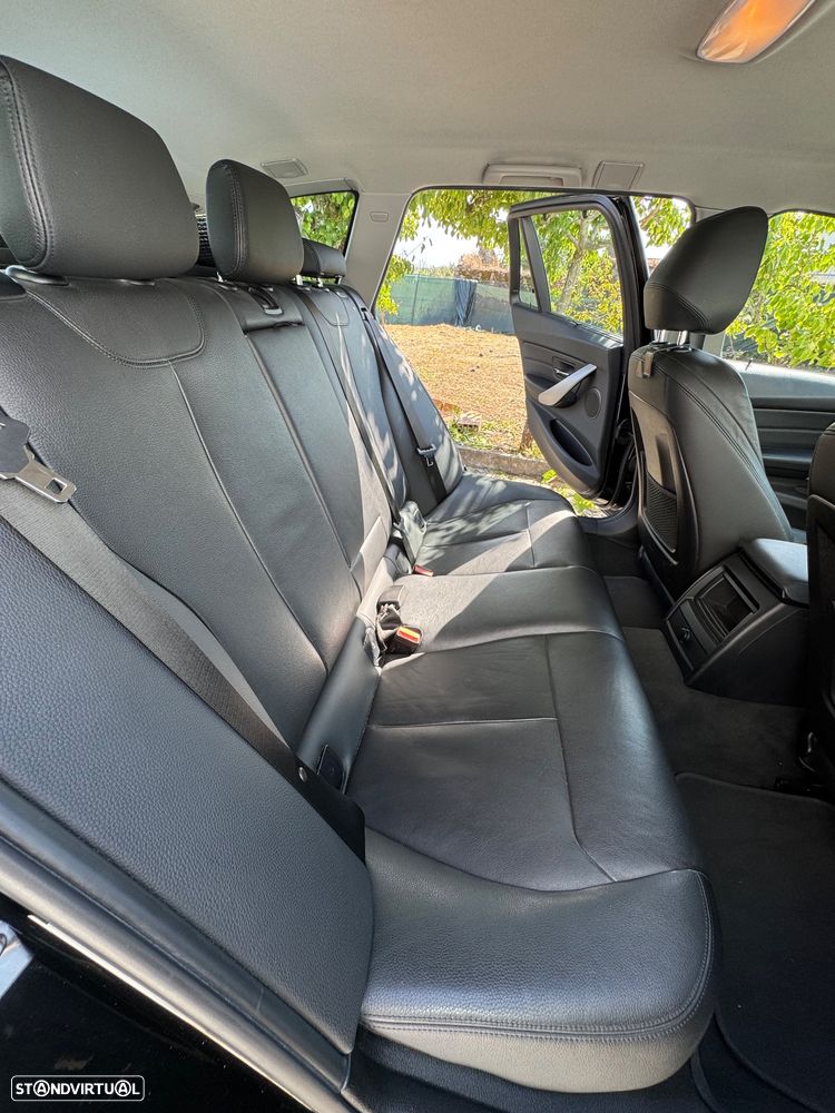 BMW 320 d Line Luxury Auto - 18