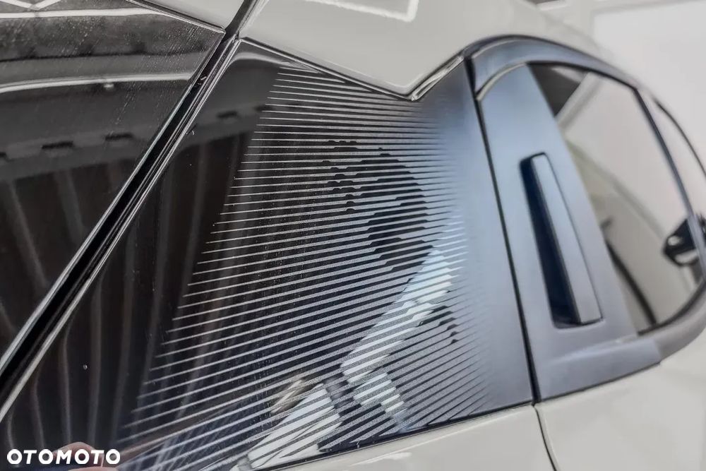 Alfa Romeo Junior 1.2 mHEV Ibrida eDCT - 9