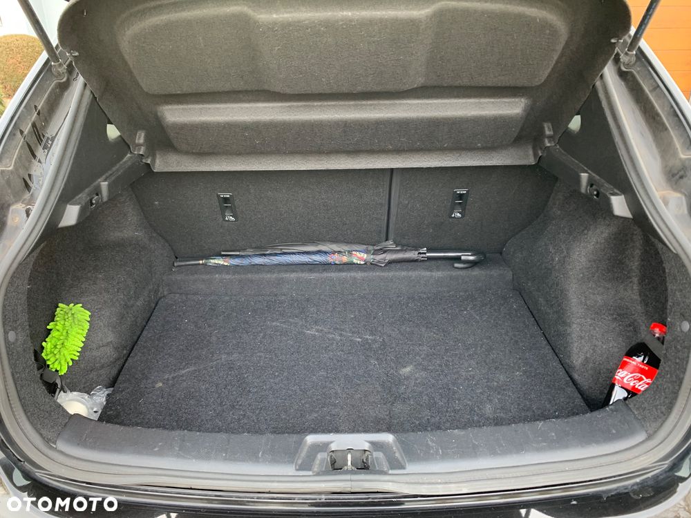 Nissan Qashqai 1.2 DIG-T N-Connecta EU6 - 8