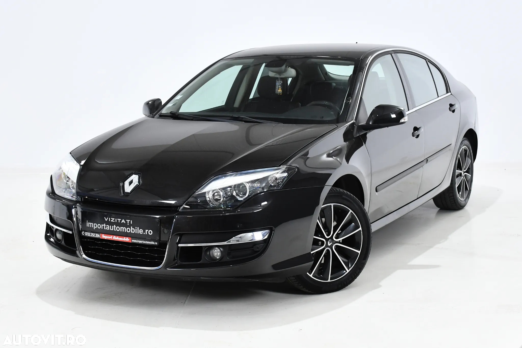 Renault Laguna dCi 110 FAP Bose Edition - 2