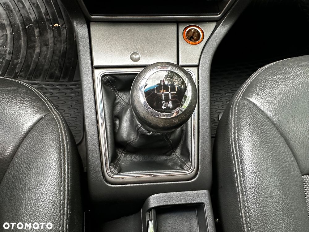 Opel Vectra 1.8 Cosmo Plus - 22