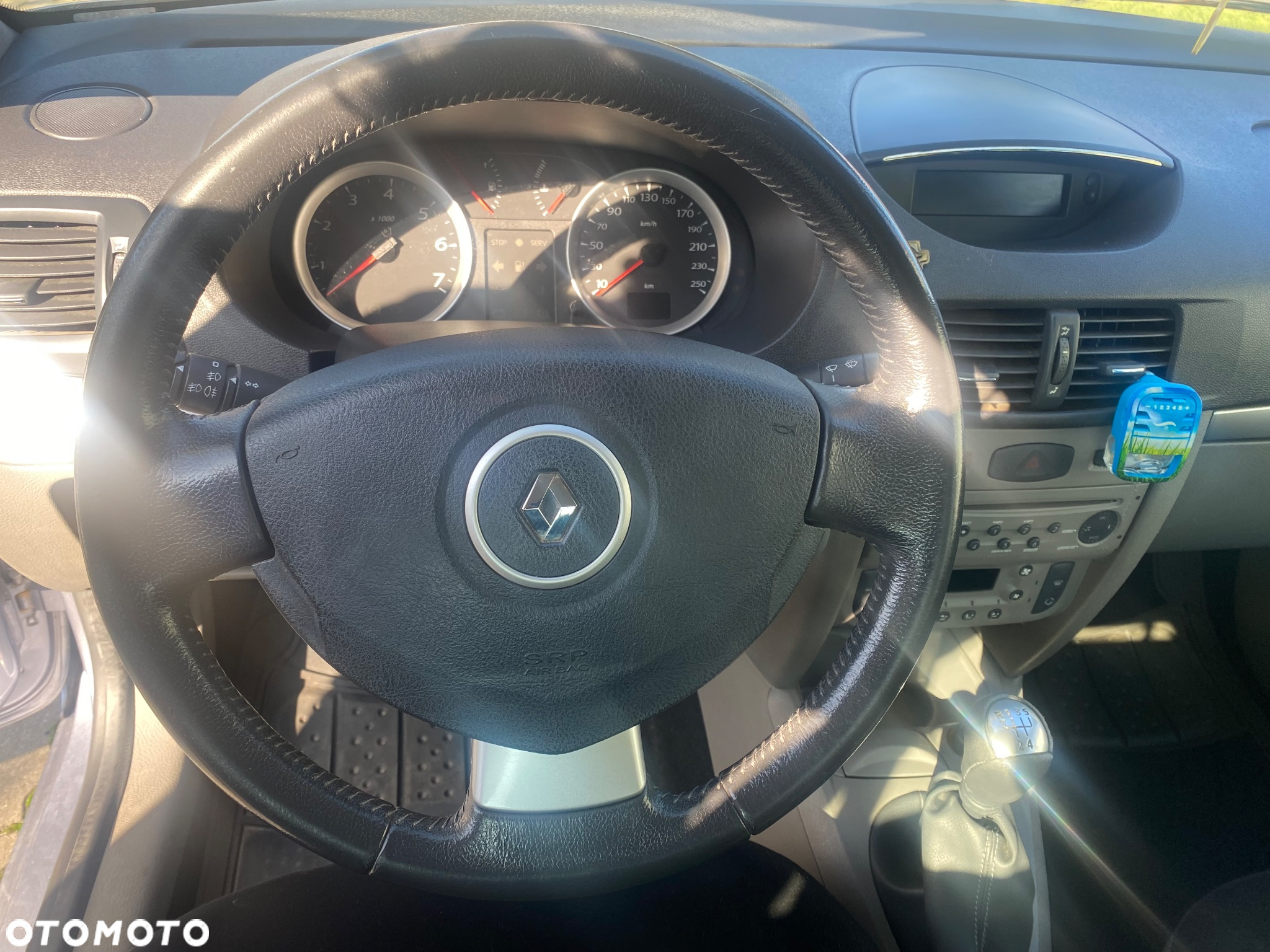 Renault Thalia 1.4 16V All Inclusive - 4