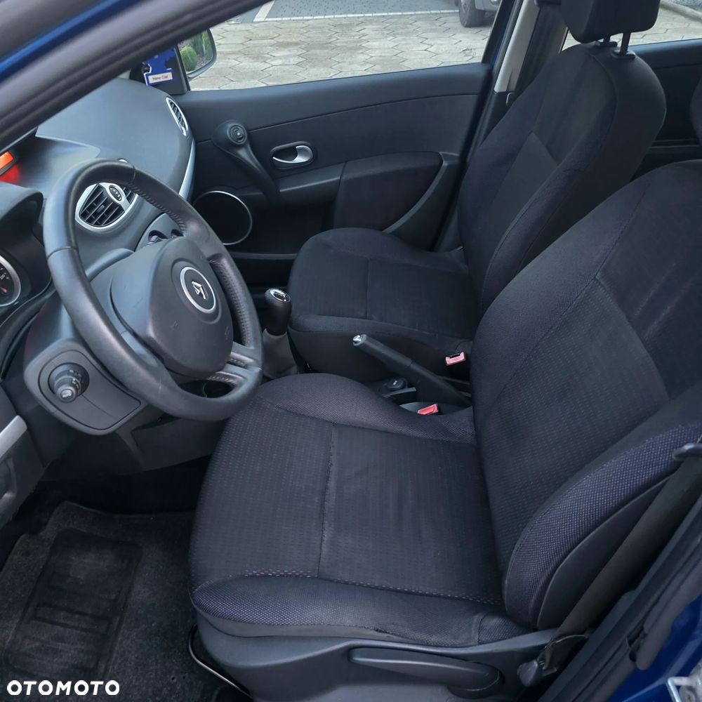 Renault Clio 1.2 16V Exception - 18