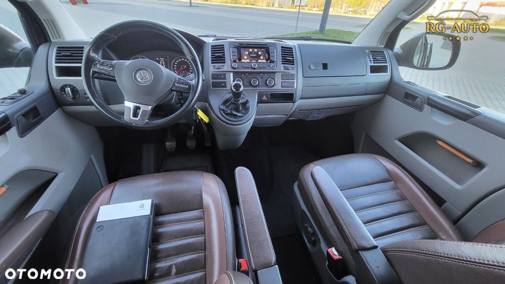 Volkswagen Transporter - 33