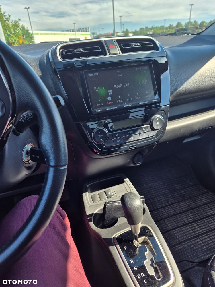 Mitsubishi Space Star 1.2 Intense CVT - 4