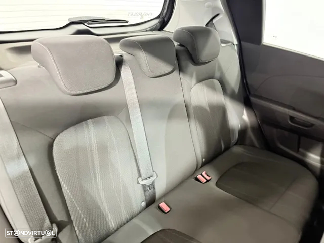 Chevrolet Aveo 1.2 LS - 27