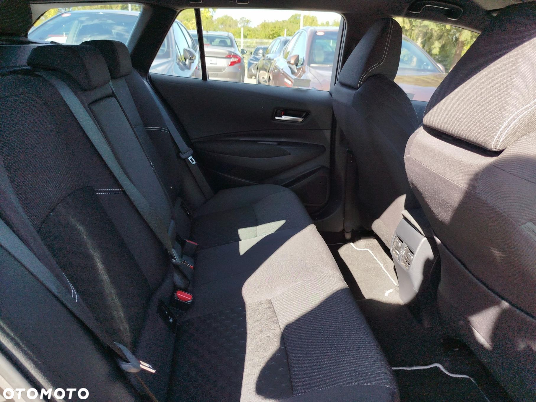 Toyota Corolla - 15