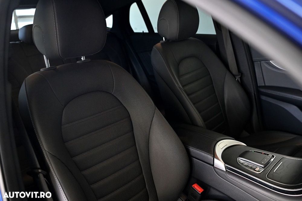Mercedes-Benz GLC Coupe 300 4Matic 9G-TRONIC Exclusive - 11