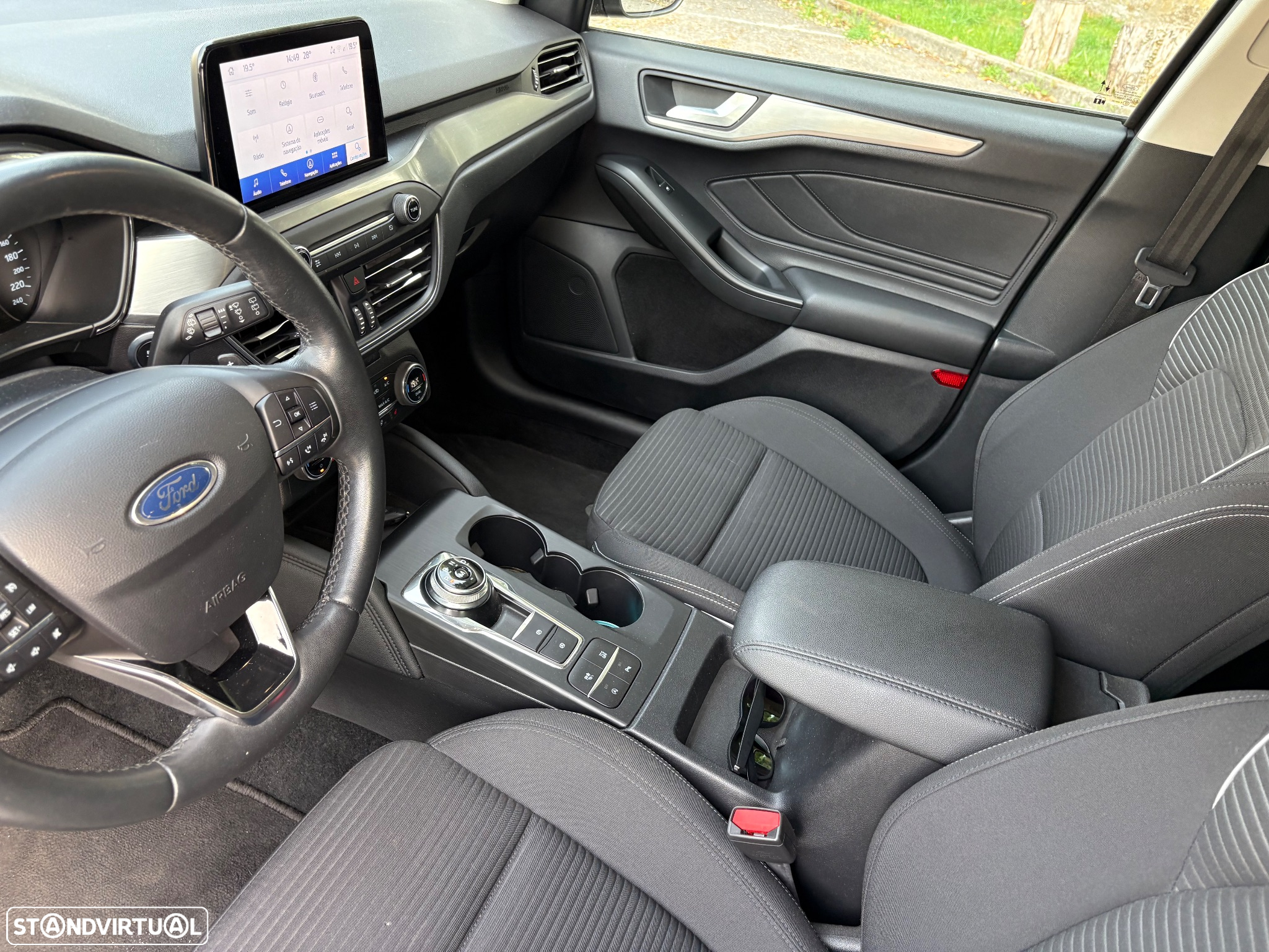 Ford Focus 1.5 EcoBlue S&S Aut. ACTIVE DESIGN - 9
