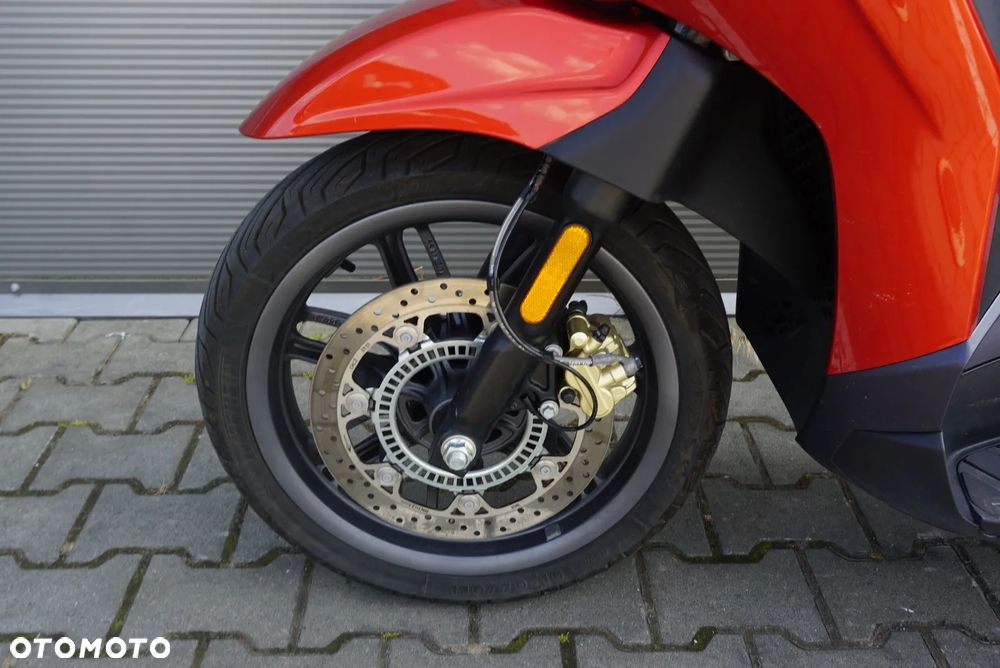 Piaggio Beverly - 13