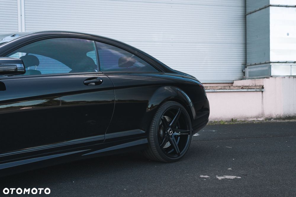 Mercedes-Benz CL - 8