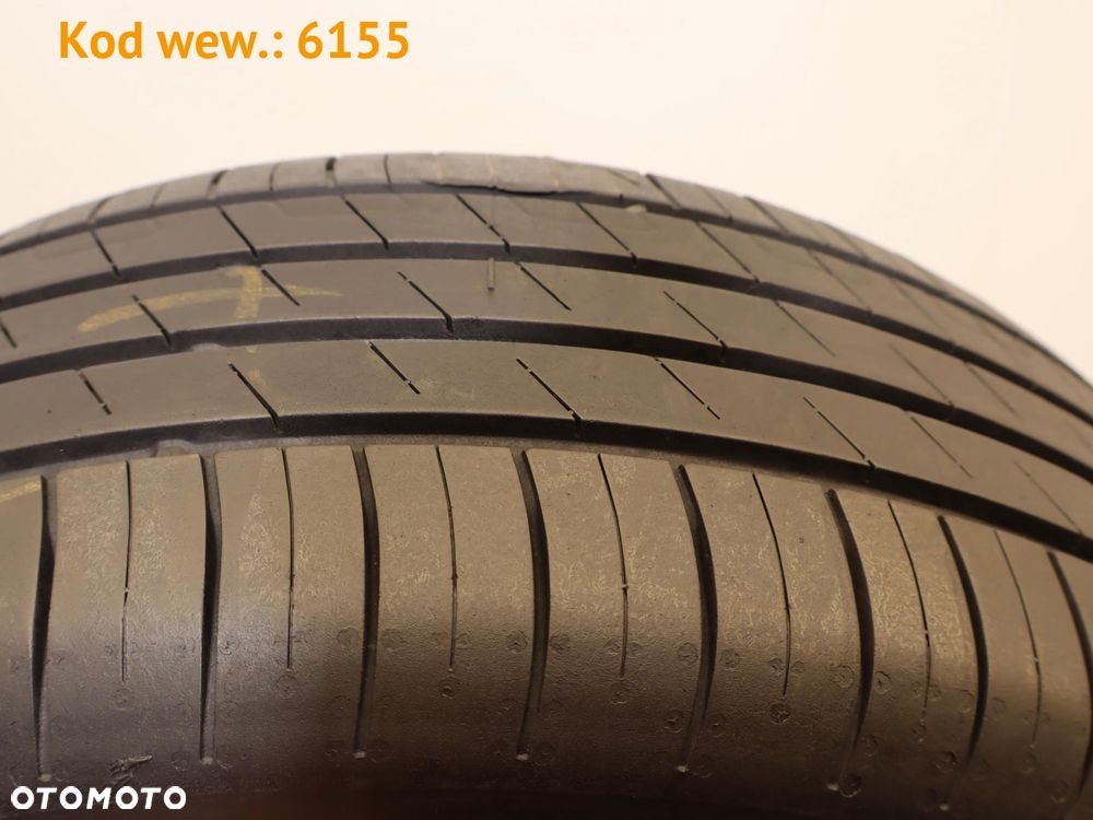 Goodyear Efficientgrip Performance - 215/55 R17 - 7