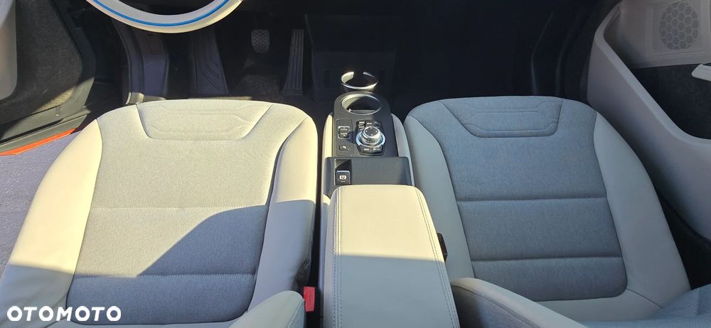 BMW i3 (60 Ah) - 11