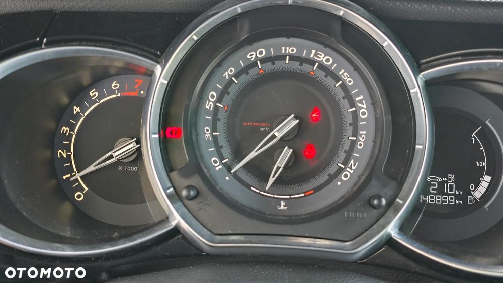 Citroën DS3 1.6 VTi SoChic - 11